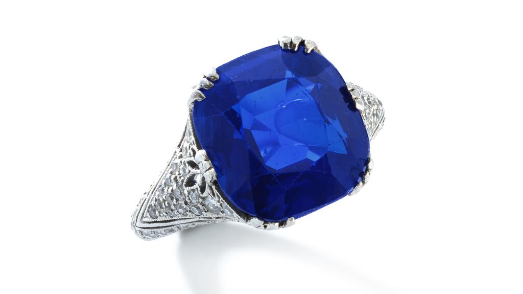 A sapphire ring from American jeweler Marcus & Co. sapphire ring Marcus & Co.